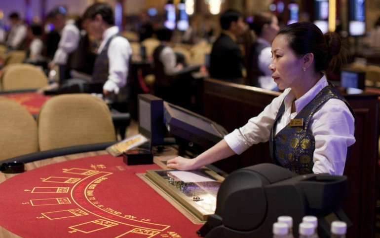 Macau casino workers