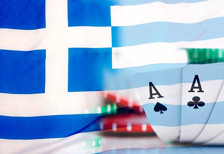 Греческий флаг и карты