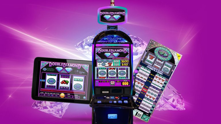 Double Diamond slot machine